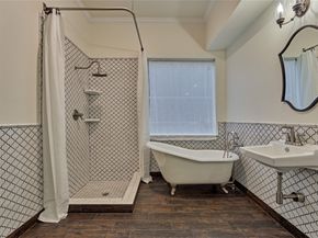 168 Bristol Bend Circle, The Woodlands TX 77382