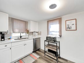 12 Stiles Street, Houston TX 77011