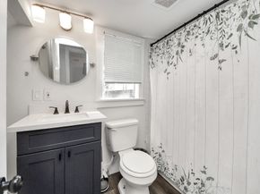 12 Stiles Street, Houston TX 77011