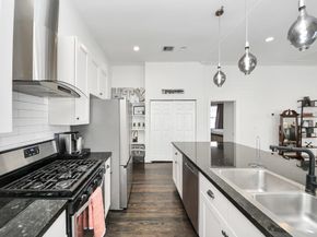 12 Stiles Street, Houston TX 77011