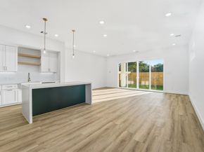 2604 Winbern Street, Houston TX 77004