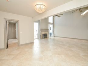 6 River Hollow Lane, Houston TX 77027