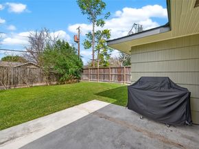 4746 Kinglet Street, Houston TX 77035