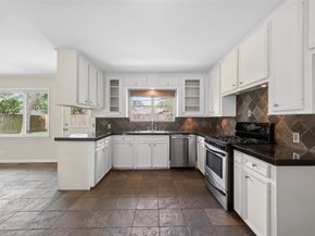 4746 Kinglet Street, Houston TX 77035