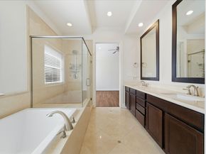 9452 London Bridge Station, Houston TX 77045