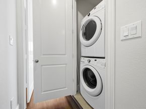 9452 London Bridge Station, Houston TX 77045