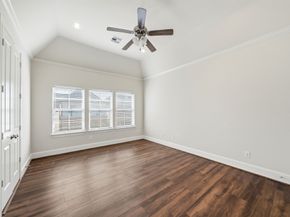 9452 London Bridge Station, Houston TX 77045