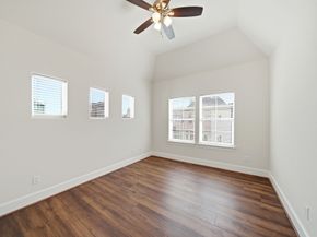 9452 London Bridge Station, Houston TX 77045