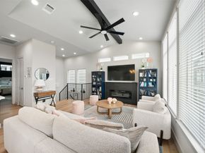 5237 Hillman Street D, Houston TX 77023