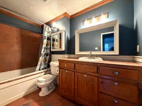 10807 Sashay Drive, Houston TX 77099