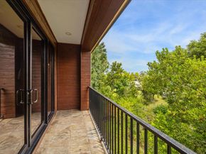 1901 W 14th 1/2 Street C, Houston TX 77008