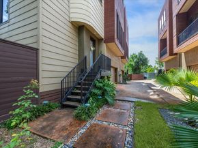 1901 W 14th 1/2 Street C, Houston TX 77008