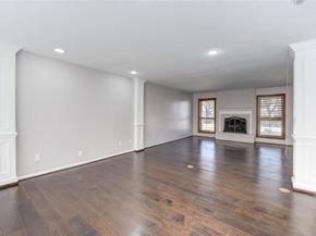 13907 Piping Rock Lane, Houston TX 77077