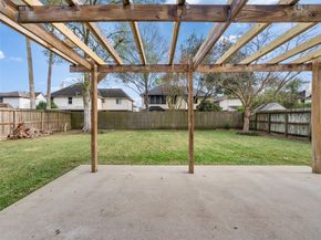 4523 Backenberry Drive, Friendswood TX 77546