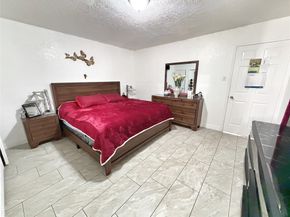 11707 N Evelyn Cir, Houston TX 77071