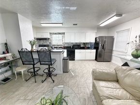 11707 N Evelyn Cir, Houston TX 77071