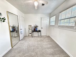 11707 N Evelyn Cir, Houston TX 77071