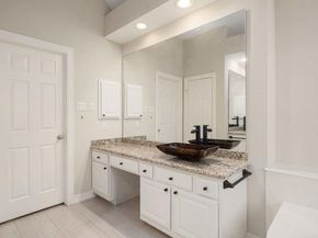 422 Bay Bridge Drive, Sugar Land TX 77478