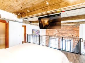 915 Franklin Street 9K, Houston TX 77002