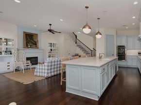 66 W Sawyer Ridge Drive, The Woodlands TX 77389