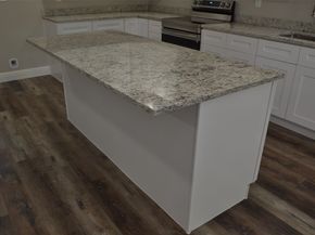 731 James Street, Tomball TX 77375