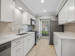 12751 Huntingwick Drive 145, Houston TX 77024