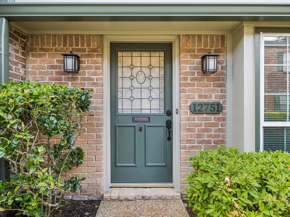 12751 Huntingwick Drive 145, Houston TX 77024