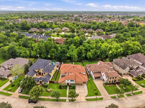 6139 Logan Creek Lane, Sugar Land TX 77479