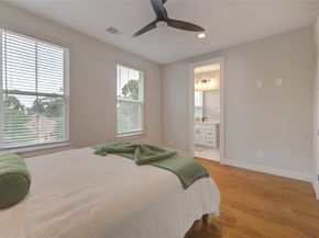 4710 Brinkman Street, Houston TX 77018