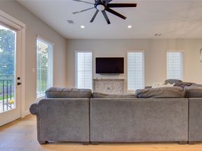 4710 Brinkman Street, Houston TX 77018