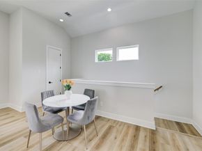 846 Elkhart Street B, Houston TX 77091