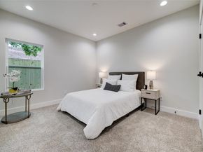 846 Elkhart Street B, Houston TX 77091