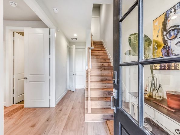 5205 Allen Street C, Houston TX 77007