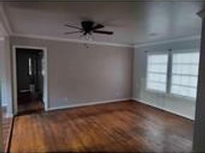 10546 Royal Oaks Drive, Houston TX 77016