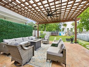 1007 E 32ND Street, Houston TX 77022