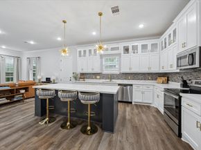 1007 E 32ND Street, Houston TX 77022