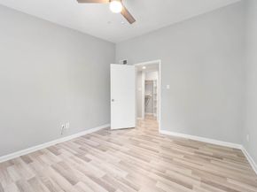 3500 Tangle Brush Drive 99, The Woodlands TX 77381