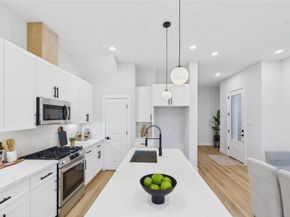 5027 Golden Forest Drive B, Houston TX 77091