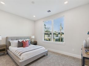 5027 Golden Forest Drive B, Houston TX 77091