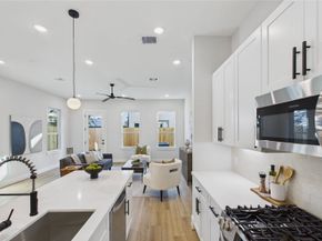 5027 Golden Forest Drive B, Houston TX 77091