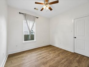 5105 Chapman Street, Houston TX 77009
