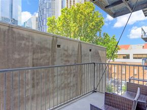 204 Travis Street 4D, Houston TX 77002