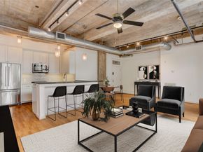 204 Travis Street 4D, Houston TX 77002