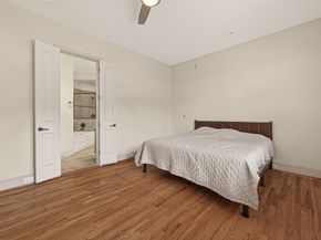 58 Briar Hollow Lane 204, Houston TX 77027