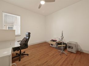 58 Briar Hollow Lane 204, Houston TX 77027
