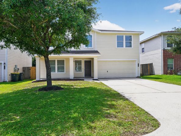 314 Falling Pine Drive, Conroe TX 77304
