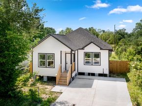 3220 Josephine Street, Houston TX 77026