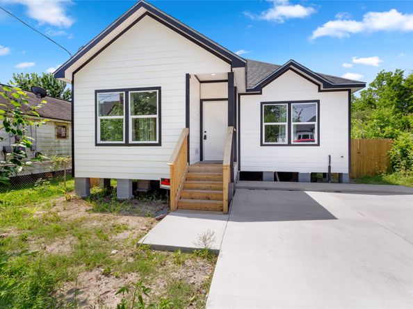 3220 Josephine Street, Houston TX 77026