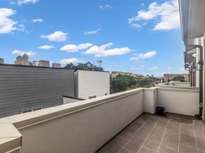 2716 Baldwin Street, Houston TX 77006