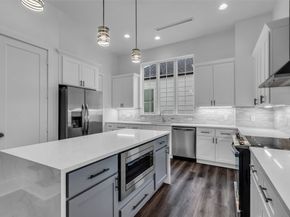 2716 Baldwin Street, Houston TX 77006